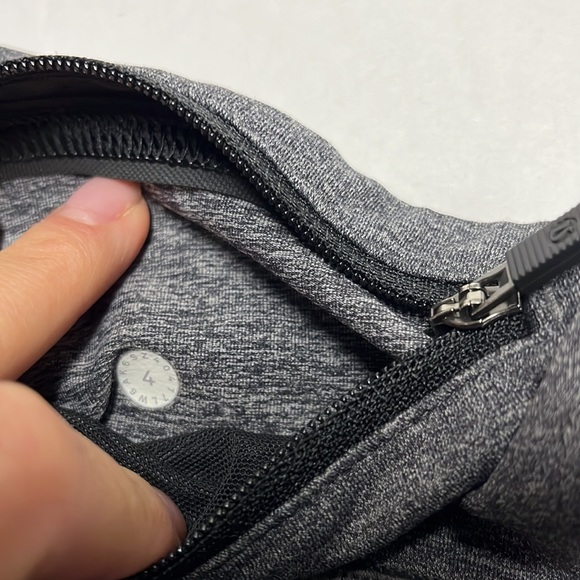 Lululemon Speed Up Crop Heathered Black Gray Leggings Size 4 - Picture 7 of 7